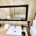 Parking Gratis Vigilado 24h Tranquilo Centro De Vialia Apartament *