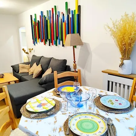 Parking Gratis Vigilado 24h Tranquilo Centro De Vialia Lägenhet