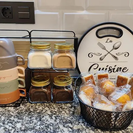 Parking Gratis Vigilado 24h Tranquilo Centro De Vialia Lägenhet