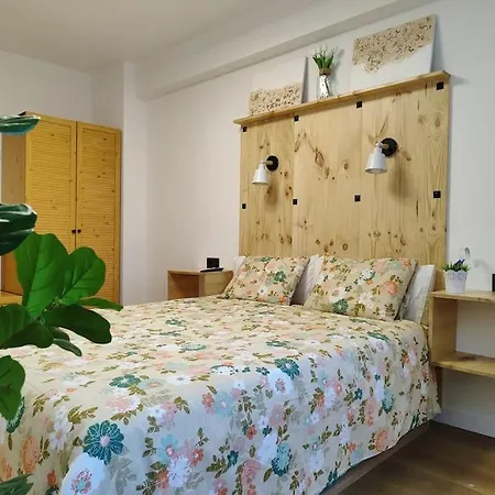 Parking Gratis Vigilado 24h Tranquilo Centro De Vialia