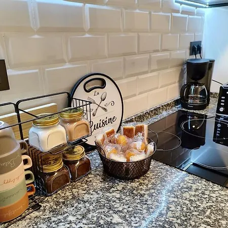 Parking Gratis Vigilado 24h Tranquilo Centro De Vialia Lägenhet *