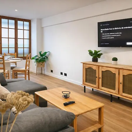 Parking Gratis Vigilado 24h Tranquilo Centro De Vialia *